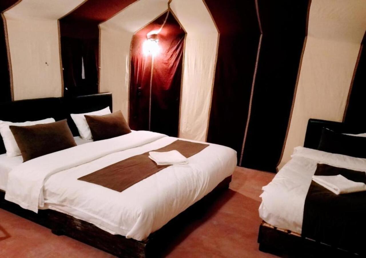 Merzouga Luxurious Tented Exterior foto