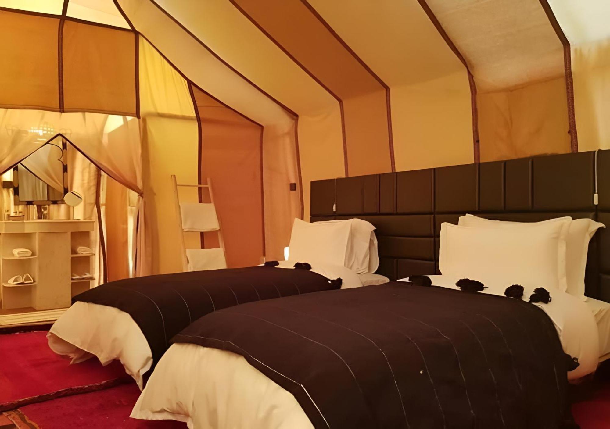 Merzouga Luxurious Tented Exterior foto